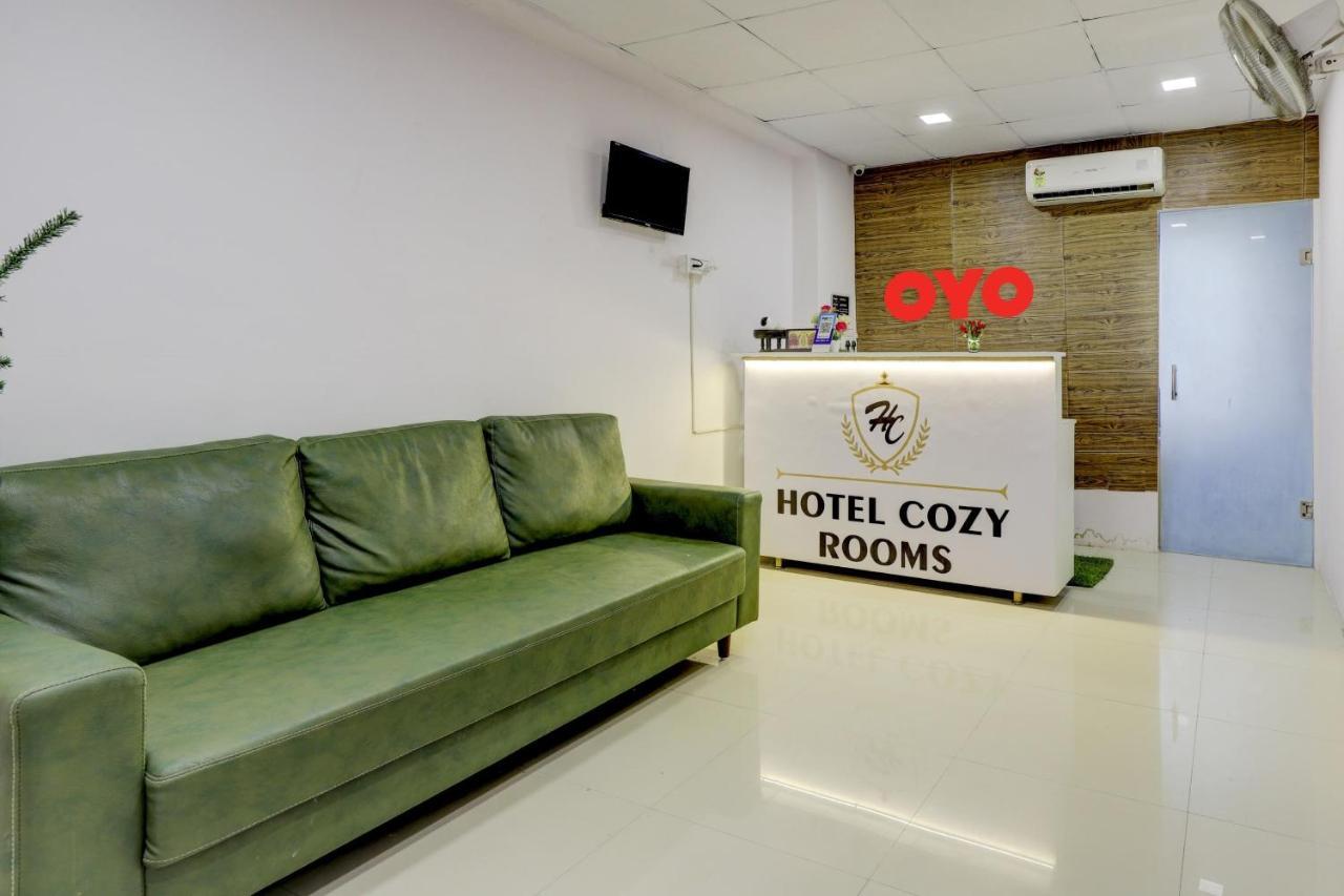 Hotel O Cozy Rooms スーラト エクステリア 写真